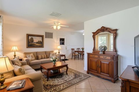 Villa ou maison à vendre à Hudson, Floride: 2 chambres, 118.08 m2 № 2399385 - photo 10