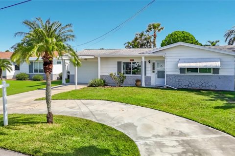 Villa ou maison à vendre à Hudson, Floride: 2 chambres, 118.08 m2 № 2399385 - photo 5