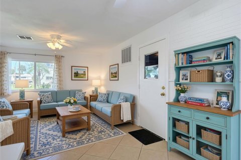 Villa ou maison à vendre à Hudson, Floride: 2 chambres, 118.08 m2 № 2399385 - photo 23
