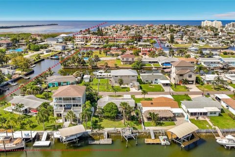 Villa ou maison à vendre à Hudson, Floride: 2 chambres, 118.08 m2 № 2399385 - photo 2