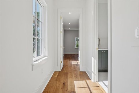 Casa en venta en Tampa, Florida, 5 dormitorios, 549.89 m2 № 1511582 - foto 22