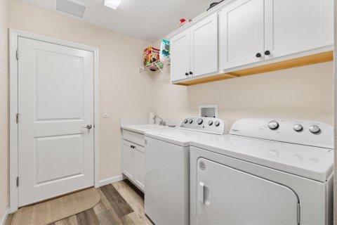 Villa ou maison à vendre à Oxford, Floride: 3 chambres, 144.65 m2 № 1909243 - photo 22
