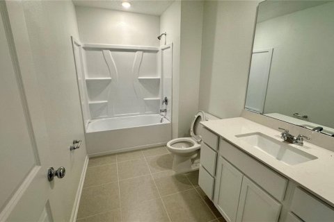 Casa en alquiler en Lake Wales, Florida, 5 dormitorios, 196.21 m2 № 1905546 - foto 25