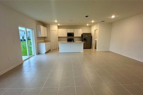 Casa en alquiler en Lake Wales, Florida, 5 dormitorios, 196.21 m2 № 1905546 - foto 8