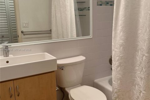 Condo in Davie, Florida, 2 bedrooms  № 2038601 - photo 6