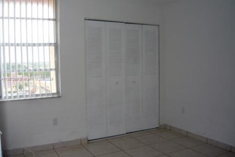 Купить кондоминиум в Майами, Флорида 2 спальни, 63.64м2, № 1764715 - фото 8