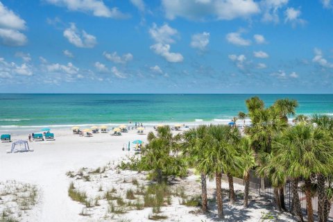 Condo in Sarasota, Florida, 3 bedrooms  № 1749228 - photo 12
