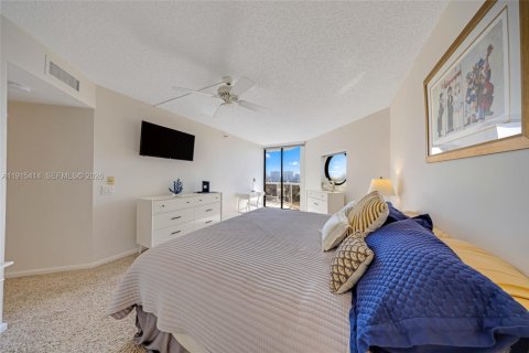 Condo in Aventura, Florida, 3 bedrooms  № 2059857 - photo 16