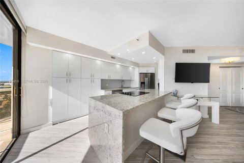 Condo in Aventura, Florida, 3 bedrooms  № 2059857 - photo 10