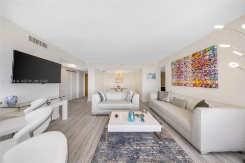 Condo in Aventura, Florida, 3 bedrooms  № 2059857 - photo 5