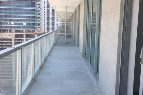 Купить кондоминиум в Майами, Флорида 2 спальни, 94.11м2, № 2056947 - фото 15