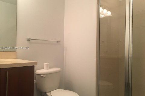 Купить кондоминиум в Майами, Флорида 2 спальни, 94.11м2, № 2056947 - фото 12
