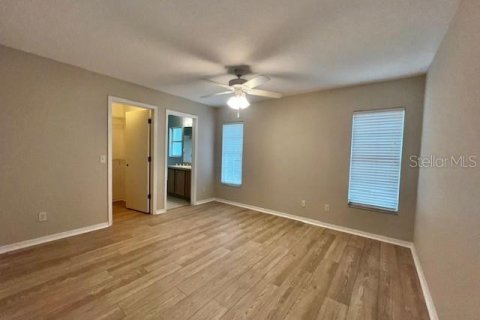 Casa en alquiler en Orlando, Florida, 3 dormitorios, 116.41 m2 № 1843343 - foto 2