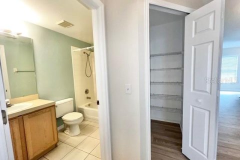 Casa en alquiler en Orlando, Florida, 3 dormitorios, 116.41 m2 № 1843343 - foto 15