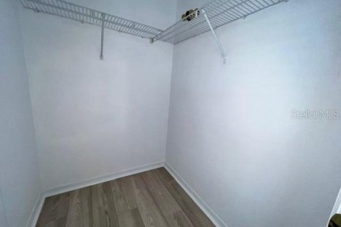 Casa en alquiler en Orlando, Florida, 3 dormitorios, 116.41 m2 № 1843343 - foto 13
