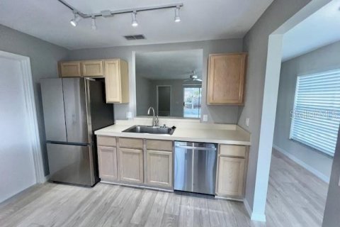 Casa en alquiler en Orlando, Florida, 3 dormitorios, 116.41 m2 № 1843343 - foto 28