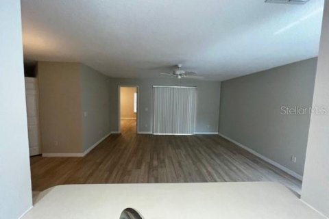 Casa en alquiler en Orlando, Florida, 3 dormitorios, 116.41 m2 № 1843343 - foto 21