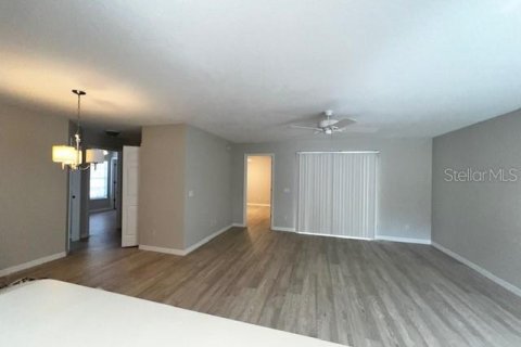 Casa en alquiler en Orlando, Florida, 3 dormitorios, 116.41 m2 № 1843343 - foto 25