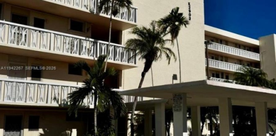 Condo à Aventura, Floride, 1 chambre  № 2000065