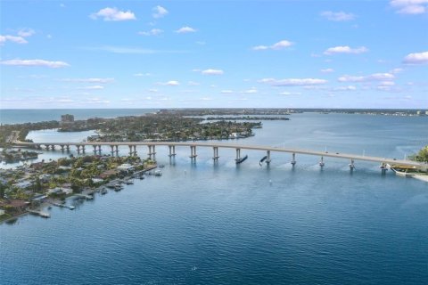 Copropriété à louer à Saint Petersburg, Floride: 2 chambres, 99.41 m2 № 1528294 - photo 30