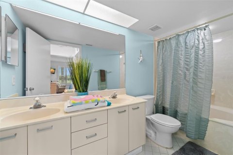Copropriété à louer à Saint Petersburg, Floride: 2 chambres, 99.41 m2 № 1528294 - photo 17