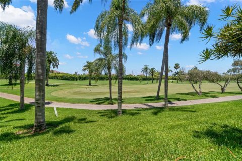 Copropriété à louer à Saint Petersburg, Floride: 2 chambres, 99.41 m2 № 1528294 - photo 25