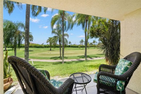 Copropriété à louer à Saint Petersburg, Floride: 2 chambres, 99.41 m2 № 1528294 - photo 23