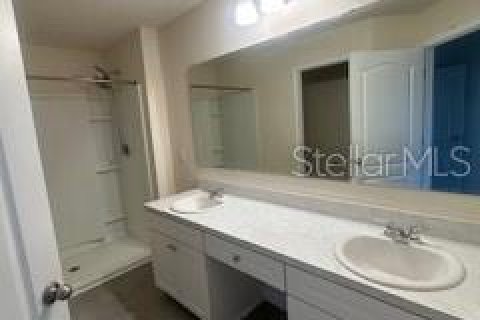 Townhouse in Palm Coast, Florida 3 bedrooms, 163.32 sq.m. № 1879668 - photo 19