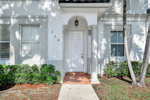 Condo in Doral, Florida, 3 bedrooms  № 1960015 - photo 6