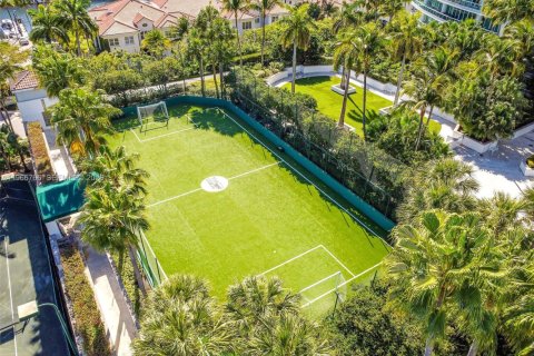 Condominio en venta en Aventura, Florida, 6 dormitorios, 675.4 m2 № 2029107 - foto 30