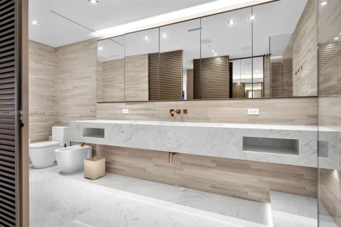 Condominio en venta en Aventura, Florida, 6 dormitorios, 675.4 m2 № 2029107 - foto 20