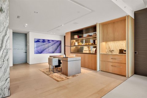 Condominio en venta en Aventura, Florida, 6 dormitorios, 675.4 m2 № 2029107 - foto 10