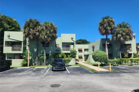 Condo in Miami, Florida, 2 bedrooms  № 2060684