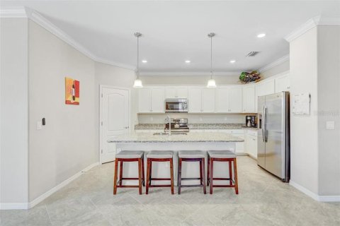 House in Fort Myers, Florida 4 bedrooms, 188.78 sq.m. № 2094542 - photo 9