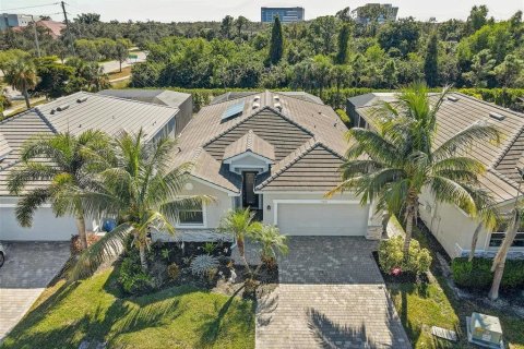 House in Fort Myers, Florida 4 bedrooms, 188.78 sq.m. № 2094542
