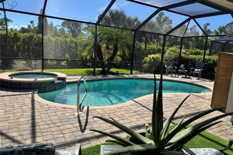 House in Fort Myers, Florida 4 bedrooms, 188.78 sq.m. № 2094542 - photo 2