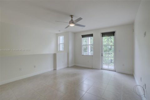 Townhouse in Fort Lauderdale, Florida 2 bedrooms, 155.98 sq.m. № 1932024 - photo 14