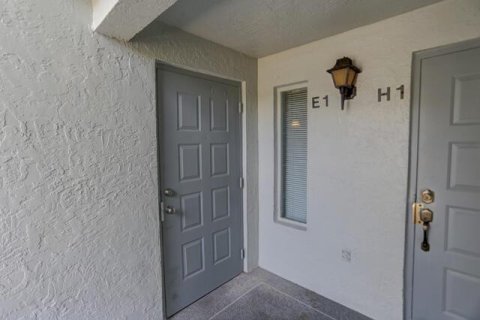 Copropriété à vendre à West Palm Beach, Floride: 2 chambres, 103.21 m2 № 2191023 - photo 4