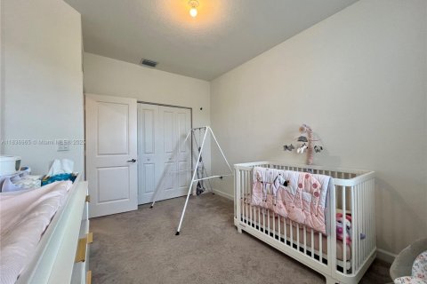 Townhouse in Homestead, Florida 3 bedrooms, 169.08 sq.m. № 1821552 - photo 26