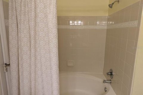 Condominio en alquiler en Kissimmee, Florida, 2 dormitorios, 118.08 m2 № 2283689 - foto 19
