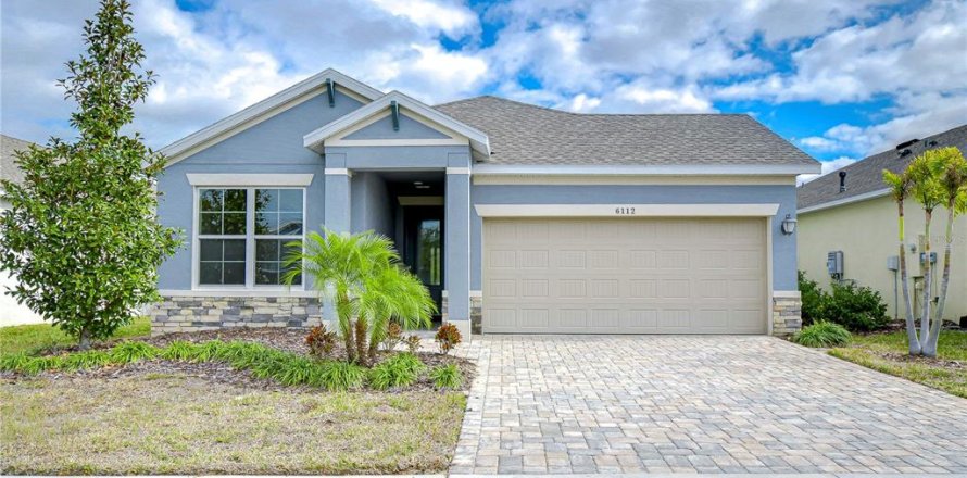 House in Fish Hawk, Florida 2 bedrooms, 179.02 sq.m. № 1533610