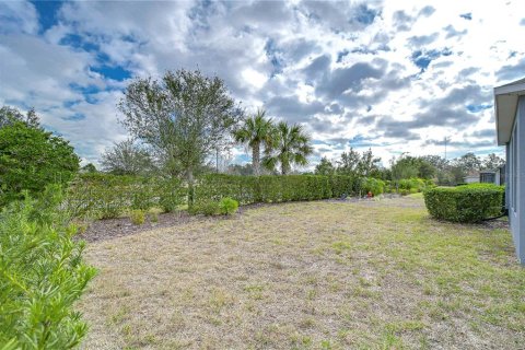 House in Fish Hawk, Florida 2 bedrooms, 179.02 sq.m. № 1533610 - photo 25