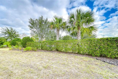 House in Fish Hawk, Florida 2 bedrooms, 179.02 sq.m. № 1533610 - photo 3