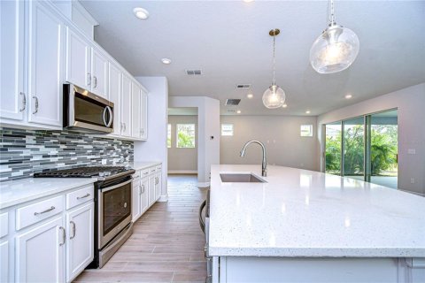 Casa en venta en Fish Hawk, Florida, 2 dormitorios, 179.02 m2 № 1533610 - foto 13