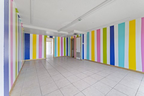 Immobilier commercial à Fort Pierce, Floride № 1186892