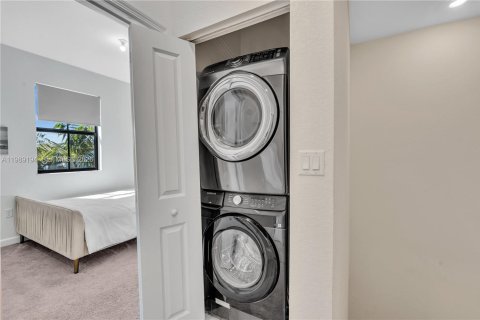 Touwnhouse à louer à Miami Gardens, Floride: 3 chambres, 124.86 m2 № 2051463 - photo 16