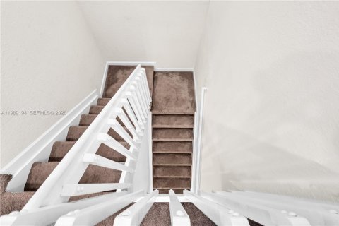 Touwnhouse à louer à Miami Gardens, Floride: 3 chambres, 124.86 m2 № 2051463 - photo 15