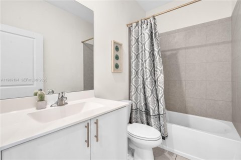 Touwnhouse à louer à Miami Gardens, Floride: 3 chambres, 124.86 m2 № 2051463 - photo 20