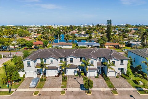 Touwnhouse à louer à Miami Gardens, Floride: 3 chambres, 124.86 m2 № 2051463 - photo 24