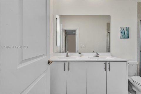 Touwnhouse à louer à Miami Gardens, Floride: 3 chambres, 124.86 m2 № 2051463 - photo 23